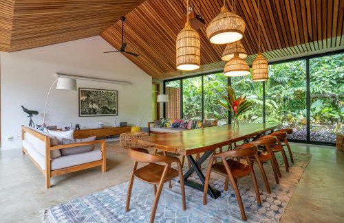 Chiguata Maison | Caribbean Courtyard Lujosa Villa 6 to 10 pp