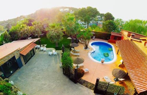 Montcada I Reixac Cabine | CARIBBEAN Home