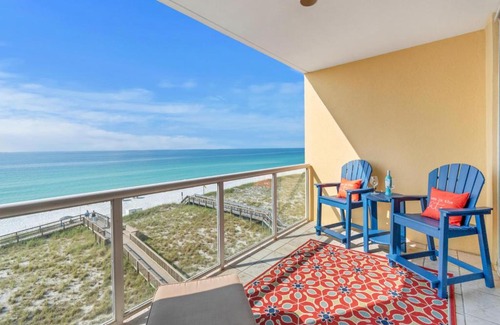 Navarre Beach Maison | Caribbean Resort 402 - Ocean Minded