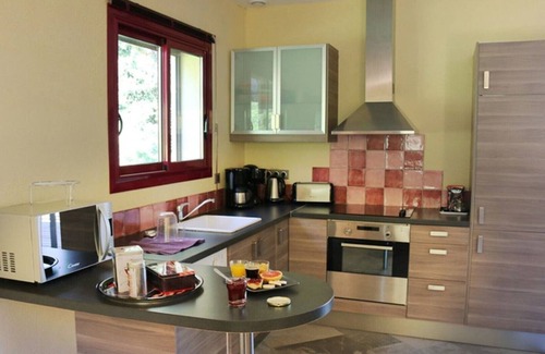 Premian Maison | CARIGNAN: Gîte 5 couchages 75 m2 jardin paysagé 4000m2 dans Parc Régional