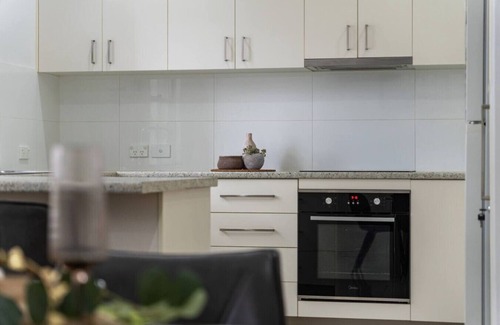 Brisbane Maison | Carina heights stunning 3bd Townhouse|close to CBD