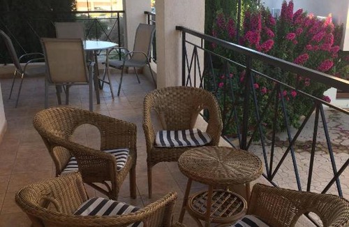 Oroklini Appartement | Carisa Oroklini apartments