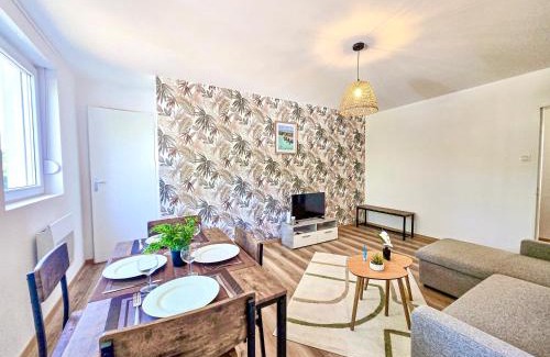 Carling Appartement | Carling - Carl'Apartment5 Professional Family WIFI Parking