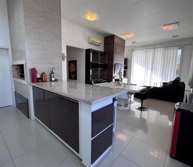 Osorio Maison | Carlos Hanauer