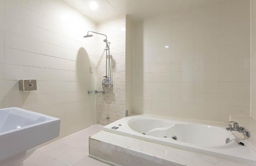 Paju Hôtel | Carlton Hotel