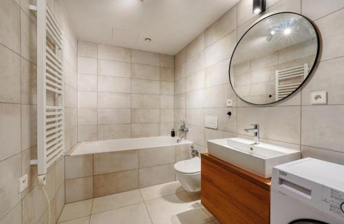 Prague 5 Appartement | Carme Apartment with Parking