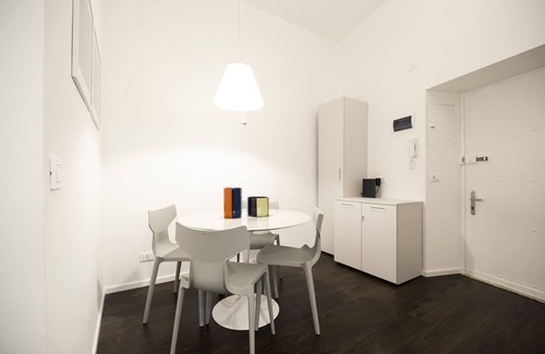 Pre Appartement | Carmine chocolate - Modern apartment in Carmine historic center