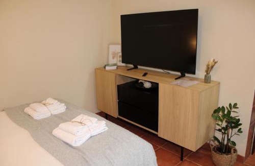 Tabuaco Appartement | Carmo guestroom