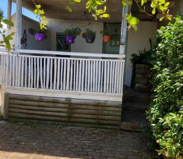Bredasdorp Maison | Carneddie cottage-garden