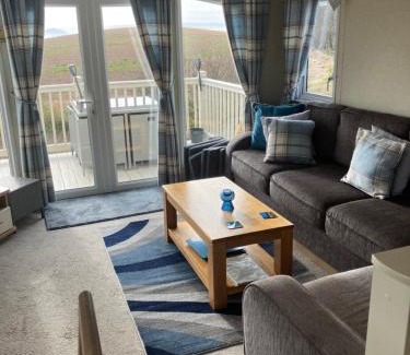 Girvan Maison | Carnoustie 24 - Turnberry Holiday Park - short walk to beach