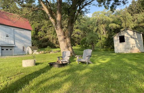 Watkins Glen Appartement | CARRIAGE HOUSE BUNGALOW/LAKE VIEW/ VILLAGE OF WATKINS