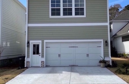 Mount Pleasant Maison | Carriage House with View