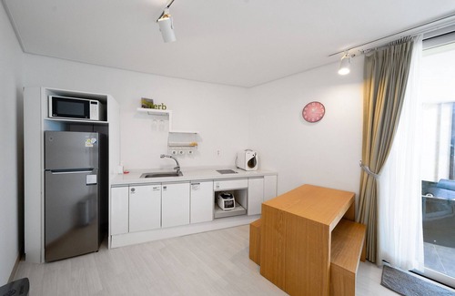 Gyeongju Maison | Carrot Ryokan Poolvilla