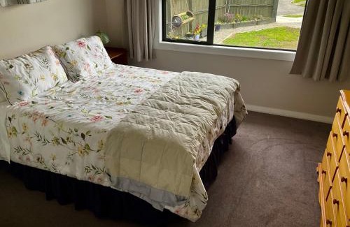 Blenheim Maison | Carter's Cottage - Blenheim Holiday Home