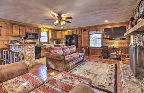 Henry Maison | Carters Hideaway by Fairy Stone Pool and Hot Tub