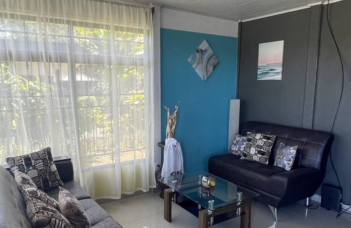 Canton Desamparados Maison | Carvalkar Mountain House