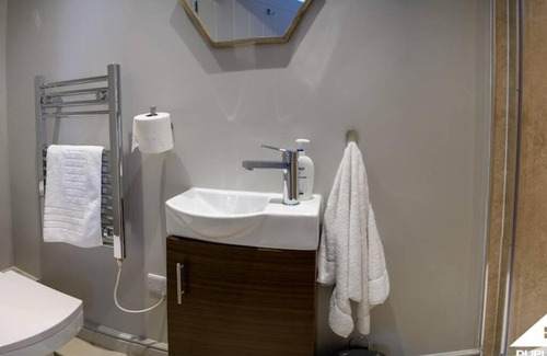 Retford Maison | Carver Apartment at West Drayton Farm