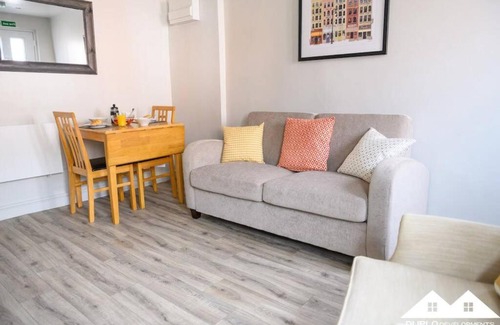 Retford Maison | Carver Apartment at West Drayton Farm