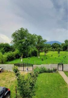 Malaiesti Maison | Casă de lângă rău