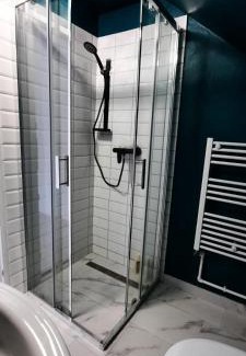 Malaiesti Maison | Casă de lângă rău