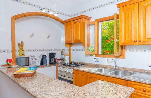 Portopetro Maison | CAS GENERAL - Chalet with terrace in Porto Petro. Free WiFi