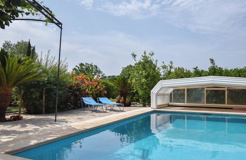 Soller Maison | Typical Majorcan townhouse with large garden and pool, very close to the square