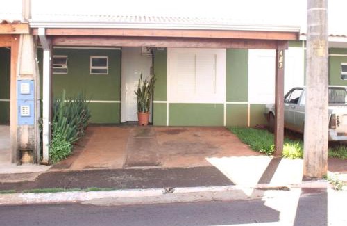 Ourinhos Maison | Casa 02 Quartos Condomínio Aceita Pet