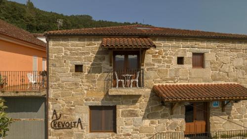 Arnoia Maison | Casa A Chairiña y A Revolta