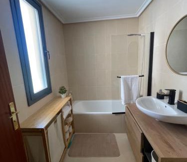 Ciruena Appartement | Casa acogedora golf Rioja alta