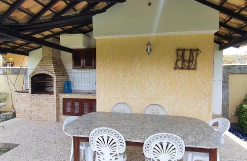 Praia da Vila Maison | Casa aconchegante 200m da praia WIFI NETFLIX área gourmet externa muito conforto para até12 pessoas