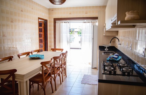 Paes Leme Maison | Casa Agradável em Imbituba/sc