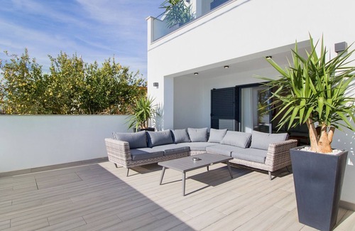 Patio Appartement | Casa Alamante - Six Chambres Appartement, Couchages 14