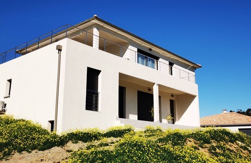 Folelli Appartement | CASA ALBA 4 personnes appartement dans villa