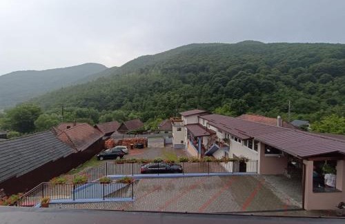 Iara Maison | Casa ALE
