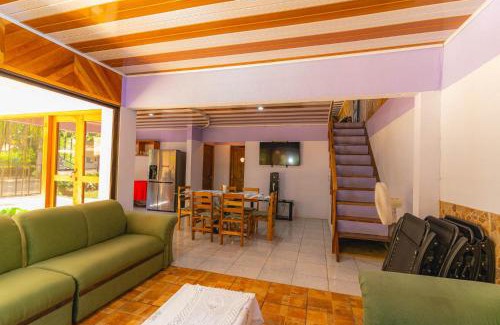 Panama Beach Maison | Casa Almendro Playa Panamá