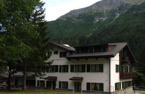 Staffa Lit Et Petit-Déjeuner | Casa Alpina Don Guanella