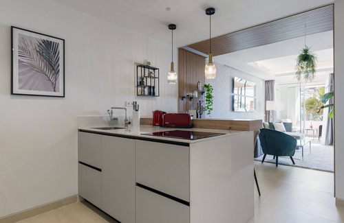 Estepona Appartement | Casa Alyssa - 1 bed front row in Estepona