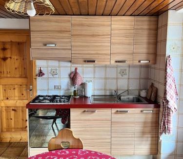 Semogo Appartement | Casa Amabile - mansarda in legno con balcone a 10km da Bormio