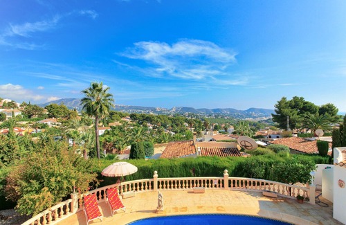 Benimeit Villa | Casa Amanda - Une villa de 2 chambres avec vue et piscine privée.