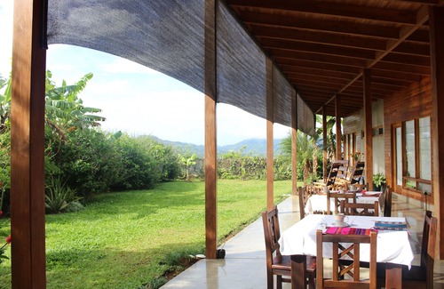 San Ramon Maison | Casa Amanecer — Amazing Mountain Views