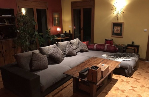 Llorts Maison | Casa ambante dans un cadre calme et rural