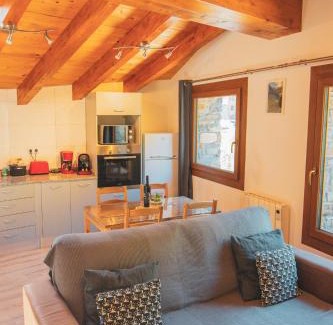 Ansalonga Maison | Casa amb molt encant i tranquilitat.