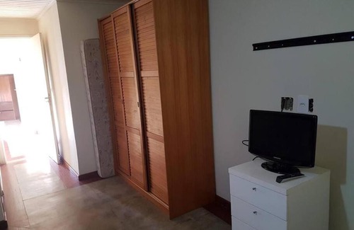 Nova Friburgo Maison | Casa ampla com 5 suítes, piscina e churrasqueira.