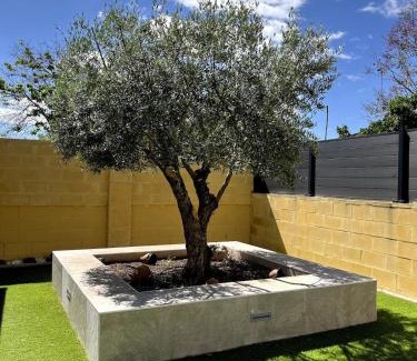 Gelves Maison | Casa Andaluza con piscina y jardín privado en Gelves a 15 minutos del centro de Sevilla