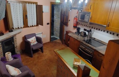Intriago Maison | CASA ANGELITA INTRIAGO CANGAS DE ONis