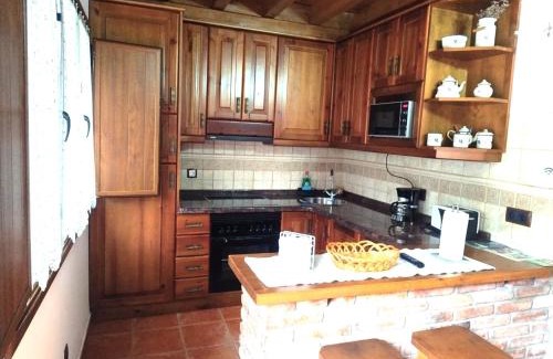 Intriago Maison | CASA ANGELITA INTRIAGO CANGAS DE ONis