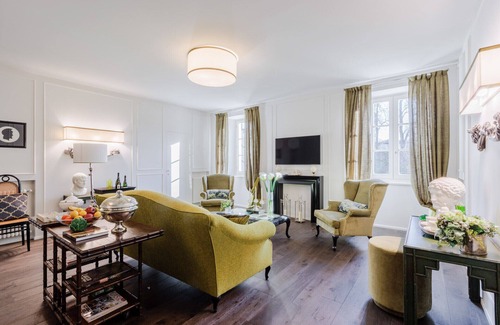 Lucca Historical Center Appartement | Casa Antonia Luxury 2 Bedrooms Apartment