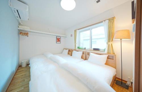 Kita Ward Appartement | Casa Antonio B 木の温もり 駅近&空港バス 駐車場付