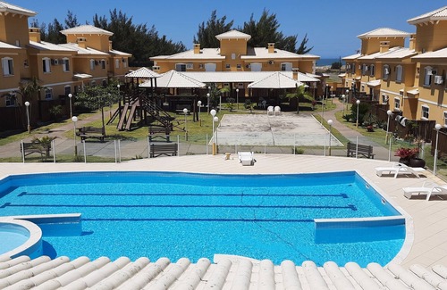 Laguna Maison | Casa Aprazível em Condomínio Fechado Próxima da Praia