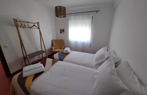 Porto Covo Appartement | Casa Areia - Porto Covo, T1-4 people, Sea View, the most central area of the Village